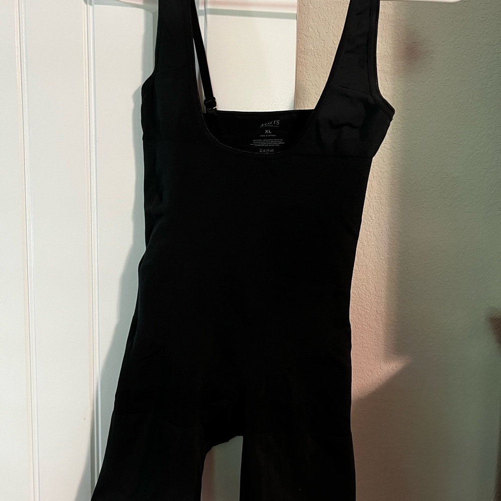 Assets by Spanx Shapewear